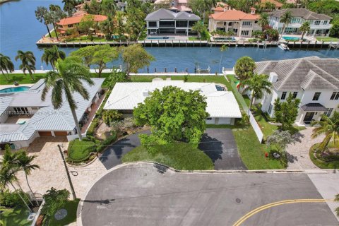 House in Fort Lauderdale, Florida 3 bedrooms, 187.11 sq.m. № 1796257 - photo 6