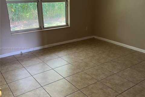 Купить коммерческую недвижимость в Дейви, Флорида № 1960465 - фото 7