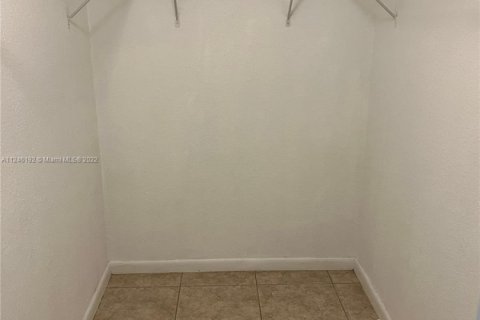 Купить коммерческую недвижимость в Дейви, Флорида № 1960465 - фото 8