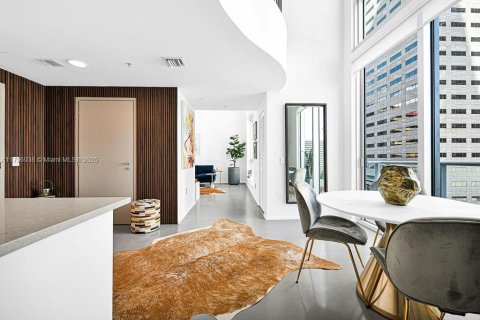 Condo in Miami, Florida, 1 bedroom  № 1738112 - photo 21