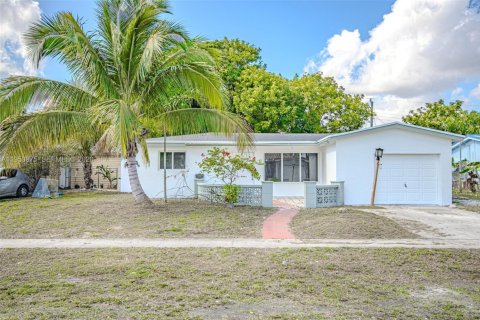 Villa ou maison à vendre à Lauderdale Lakes, Floride: 4 chambres, 167.5 m2 № 2006310 - photo 25