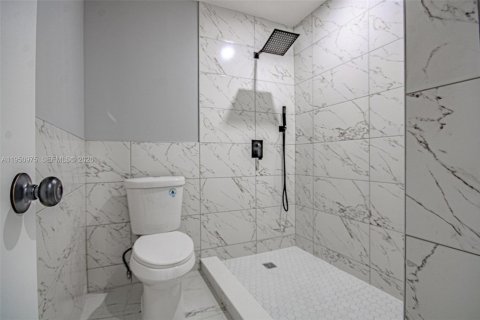 Villa ou maison à vendre à Lauderdale Lakes, Floride: 4 chambres, 167.5 m2 № 2006310 - photo 22