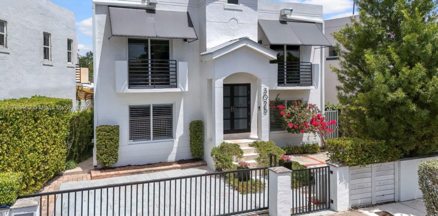 Casa en Miami, Florida 3 dormitorios, 109.25 m2 № 1740054