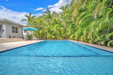Villa ou maison à vendre à Coral Gables, Floride: 3 chambres, 149.48 m2 № 2432545 - photo 22