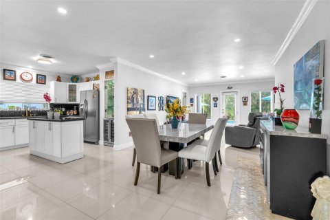 Villa ou maison à vendre à Coral Gables, Floride: 3 chambres, 149.48 m2 № 2432545 - photo 7