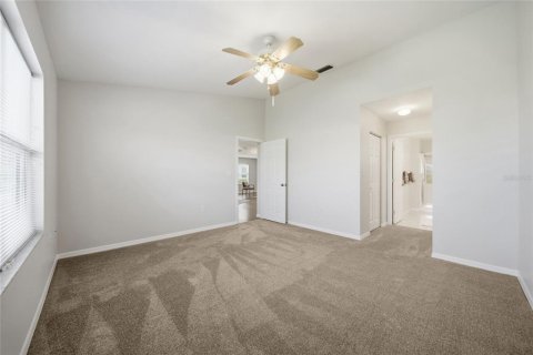 Condo in Palmetto, Florida, 2 bedrooms  № 2202649 - photo 21
