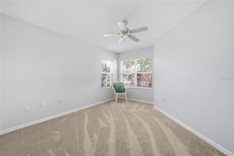 Condo in Palmetto, Florida, 2 bedrooms  № 2202649 - photo 18