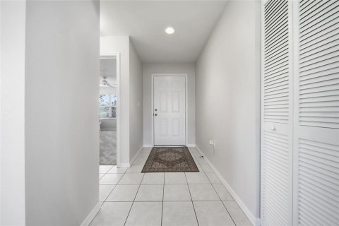 Condo in Palmetto, Florida, 2 bedrooms  № 2202649 - photo 7