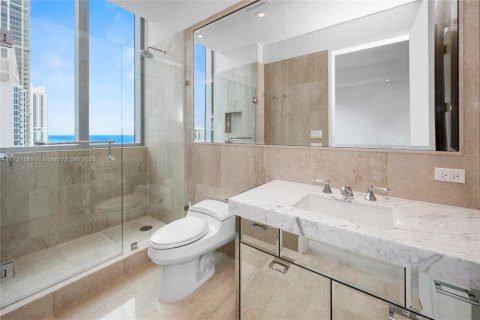 Купить кондоминиум в Санни-Айлс-Бич, Флорида 2 спальни, 251.11м2, № 1938757 - фото 21