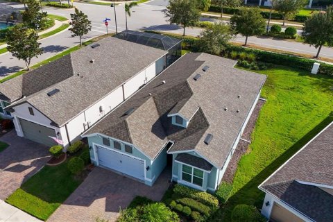 Casa en venta en Kissimmee, Florida, 2 dormitorios, 165.18 m2 № 2338979 - foto 4