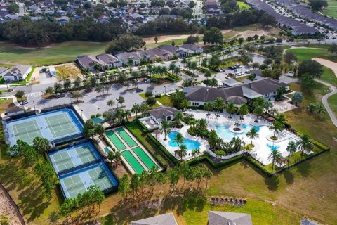 Casa en venta en Kissimmee, Florida, 2 dormitorios, 165.18 m2 № 2338979 - foto 5