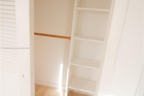 Copropriété à vendre à Coral Gables, Floride: 2 chambres, 133.87 m2 № 1954983 - photo 16