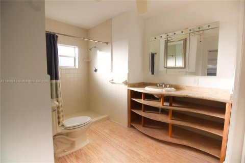 Copropriété à vendre à Coral Gables, Floride: 2 chambres, 133.87 m2 № 1954983 - photo 13