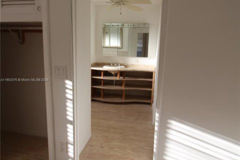 Copropriété à vendre à Coral Gables, Floride: 2 chambres, 133.87 m2 № 1954983 - photo 12