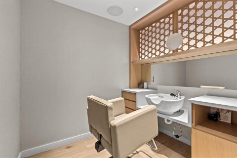 Купить таунхаус в Клируотер, Флорида 12 комнат, 297.57м2, № 1901381 - фото 21