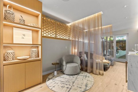 Купить таунхаус в Клируотер, Флорида 12 комнат, 297.57м2, № 1901381 - фото 22