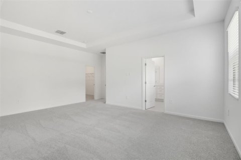 House in Apopka, Florida 4 bedrooms, 235.23 sq.m. № 1916358 - photo 23