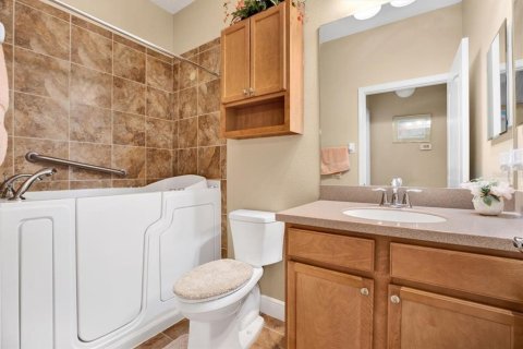 House in Palm Harbor, Florida 2 bedrooms, 114.64 sq.m. № 1538264 - photo 9