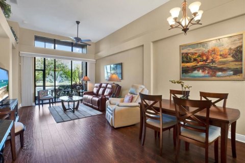 House in Palm Harbor, Florida 2 bedrooms, 114.64 sq.m. № 1538264 - photo 3