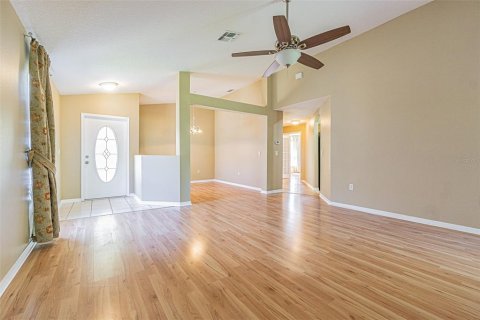 House in San Antonio, Florida 3 bedrooms, 165.18 sq.m. № 1734866 - photo 12