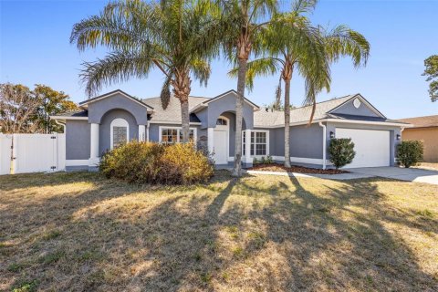Casa en alquiler en Deltona, Florida, 3 dormitorios, 189.71 m2 № 2157536 - foto 5