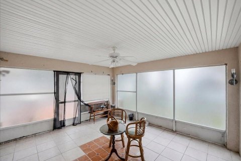 House in Port St. Lucie, Florida 3 bedrooms, 186.64 sq.m. № 2083600 - photo 27