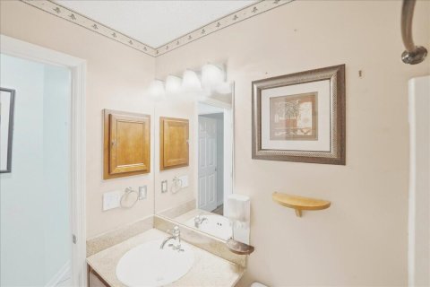 House in Port St. Lucie, Florida 3 bedrooms, 186.64 sq.m. № 2083600 - photo 23