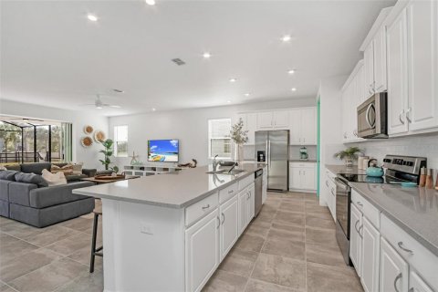 Купить виллу или дом в Киссимми, Флорида 4 комнаты, 405.33м2, № 1521531 - фото 26