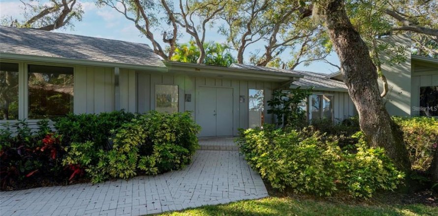 Villa ou maison à Sarasota, Floride 7 chambres, 667.13 m2 № 1532494
