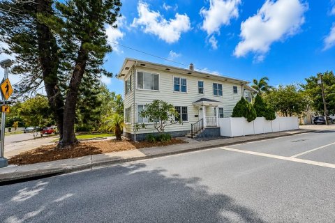 Villa ou maison à Saint Petersburg, Floride 4 chambres, 249.72 m2 № 2230533