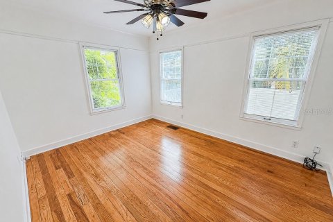 Villa ou maison à vendre à Saint Petersburg, Floride: 4 chambres, 249.72 m2 № 2230533 - photo 24