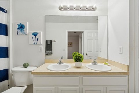 Купить таунхаус в Тампа, Флорида 6 комнат, 130.99м2, № 2120234 - фото 25