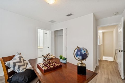 Купить таунхаус в Тампа, Флорида 6 комнат, 130.99м2, № 2120234 - фото 19