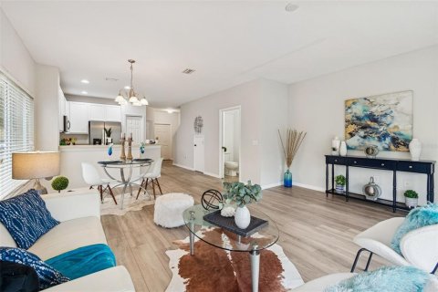 Купить таунхаус в Тампа, Флорида 6 комнат, 130.99м2, № 2120234 - фото 12