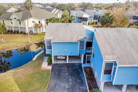 Condo in Crystal River, Florida, 2 bedrooms  № 1518317 - photo 2