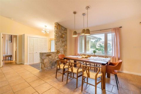 House in Palm Coast, Florida 4 bedrooms, 236.06 sq.m. № 1754567 - photo 14