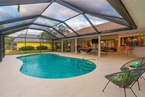House in Palm Coast, Florida 4 bedrooms, 236.06 sq.m. № 1754567 - photo 4