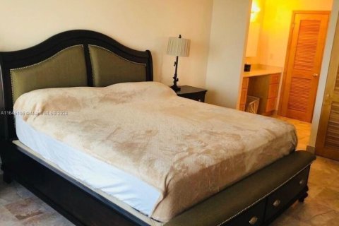 Купить кондоминиум в Авентура, Флорида 2 спальни, 120.77м2, № 1703713 - фото 12