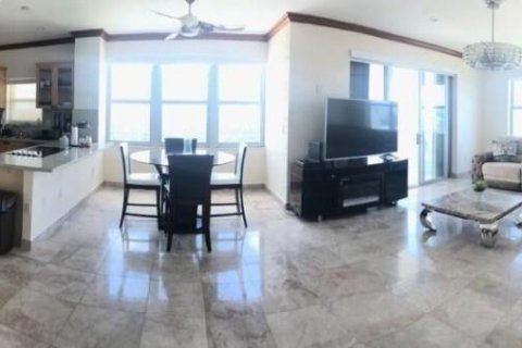 Купить кондоминиум в Авентура, Флорида 2 спальни, 120.77м2, № 1703713 - фото 2