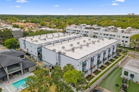 Condo in Tampa, Florida, 2 bedrooms  № 1782444 - photo 28