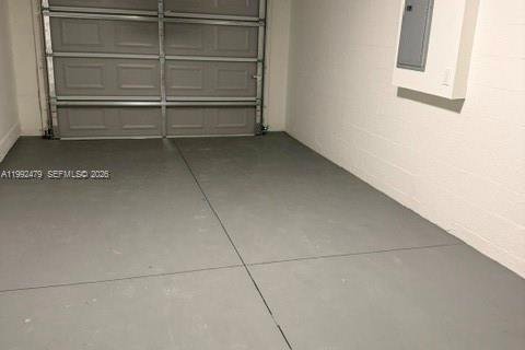 House in Ocala, Florida 3 bedrooms, 117.43 sq.m. № 2062437 - photo 10