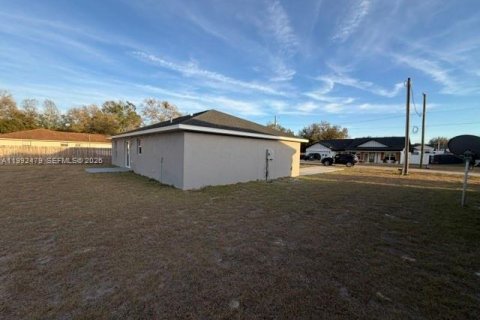 House in Ocala, Florida 3 bedrooms, 117.43 sq.m. № 2062437 - photo 4