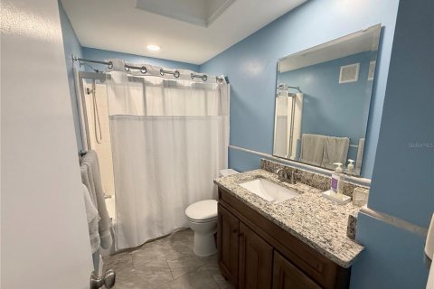 Condo in Saint Pete Beach, Florida, 1 bedroom  № 2225557 - photo 23