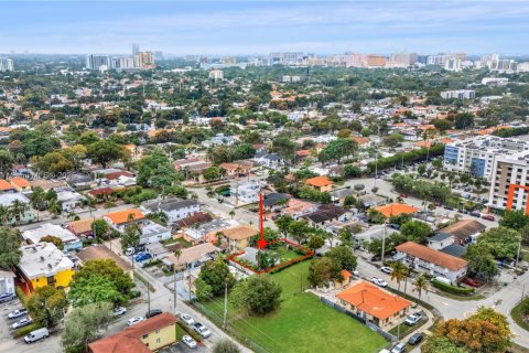 Casa en venta en Miami, Florida, 3 dormitorios, 87.33 m2 № 1892001 - foto 24