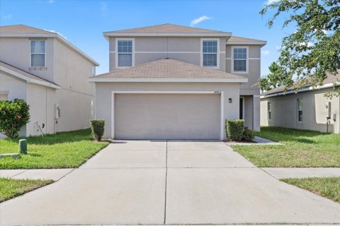 House in Wimauma, Florida 3 bedrooms, 159.14 sq.m. № 1775670 - photo 1