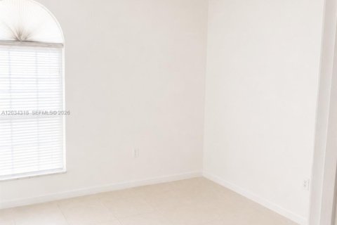 Villa ou maison à vendre à Miami, Floride: 4 chambres, 185.15 m2 № 2086386 - photo 26