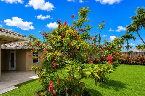 Villa ou maison à vendre à Miami, Floride: 4 chambres, 185.15 m2 № 2086386 - photo 5