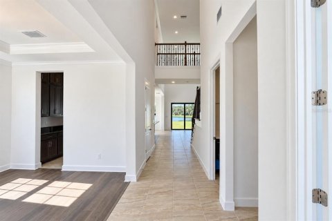 Villa ou maison à vendre à Wesley Chapel, Floride: 4 chambres, 404.22 m2 № 2428887 - photo 27