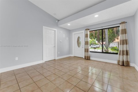 Adosado en venta en Miami, Florida, 3 dormitorios, 111.67 m2 № 1847704 - foto 30