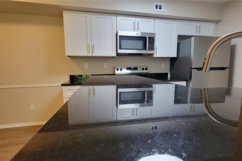 Copropriété à vendre à Saint Petersburg, Floride: 2 chambres, 87.33 m2 № 2388375 - photo 10